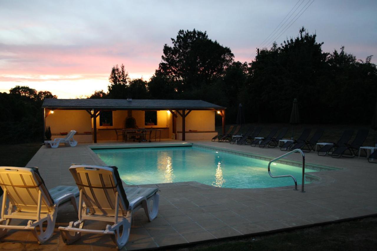 Manoir De La Basse-Cour Bed & Breakfast Asnieres-sur-Vegre Bagian luar foto